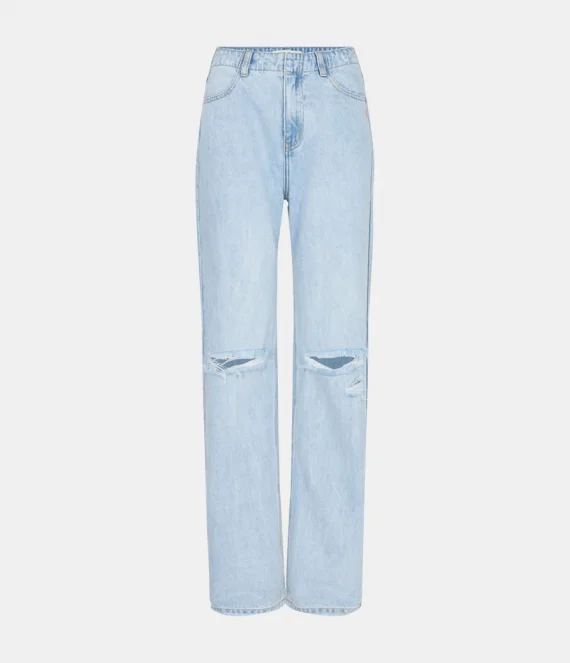 Destroyed jeans | Sofie Schnoor