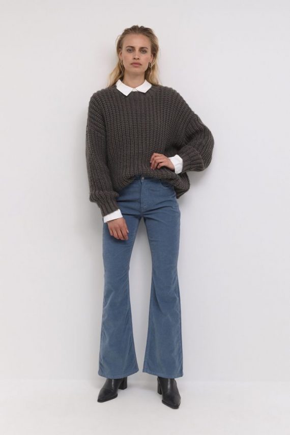 Dekota jeans | My Essential Wardrobe