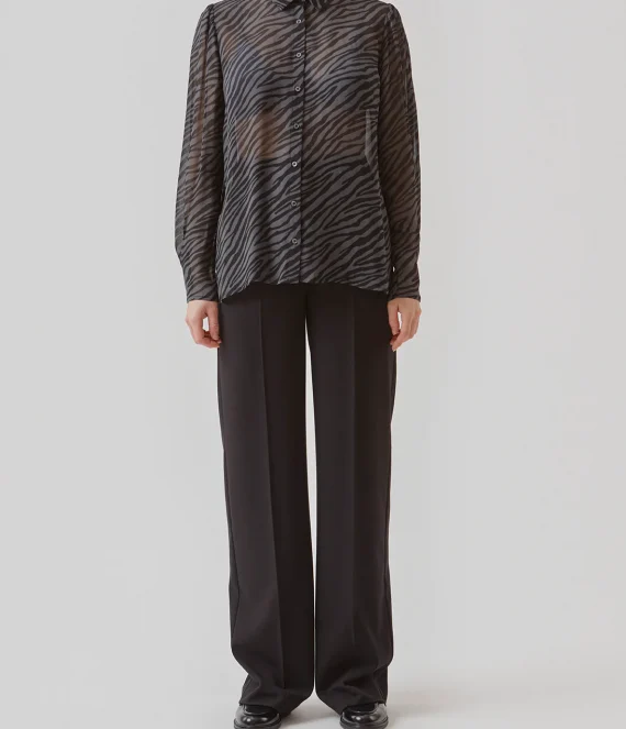 AriellaMD print shirt | Modstrom