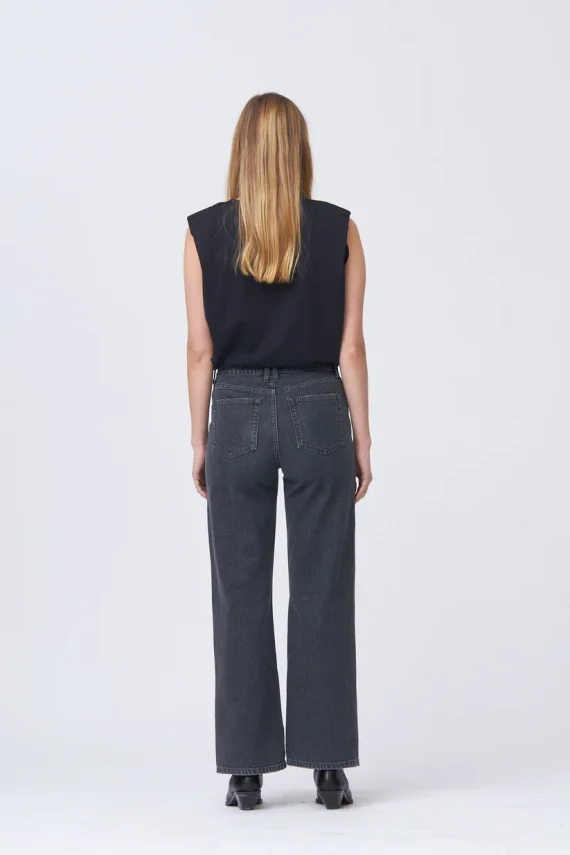 Mia earth straight jeans Ivy Copenhagen 3