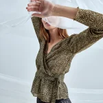 Mollie wikkel blouse | Minus