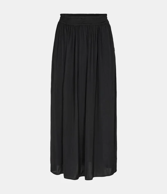 Black skirt | Sofie Schnoor