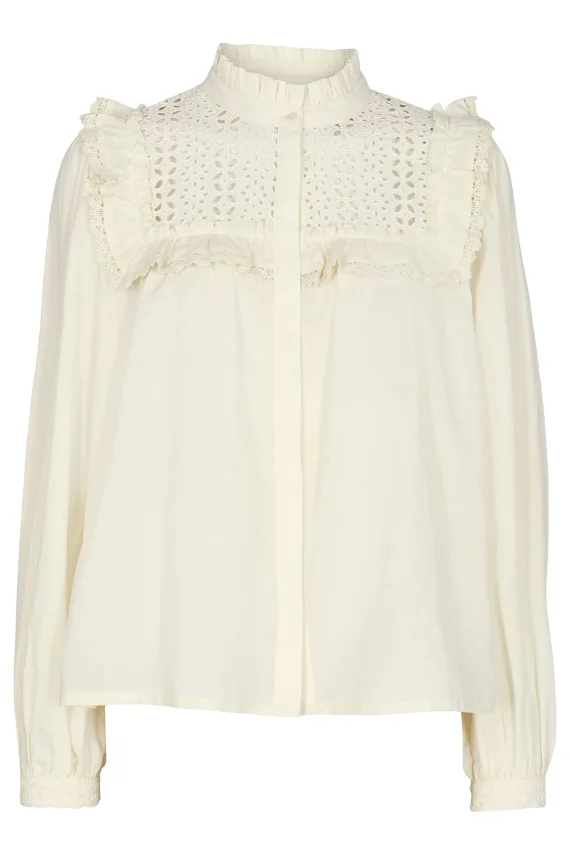 Broderie blouse | Sofie Schnoor