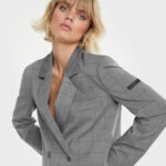 Cropped check blazer | Alix the label