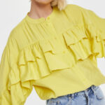 Light flow ruffle blouse | Alix the label