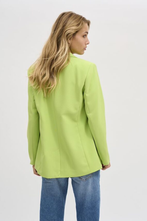 Tailored blazer green | My essentail wardrobe