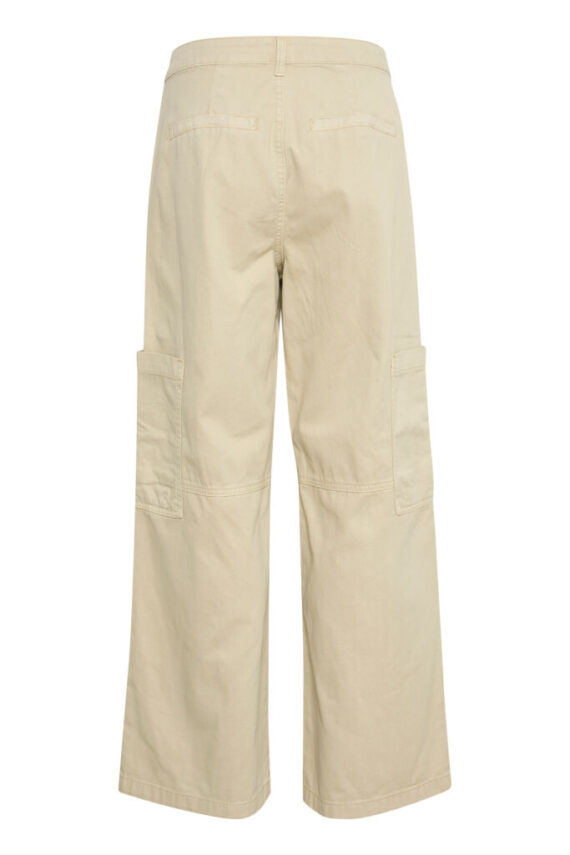 Astamw broek | My essential wardrobe