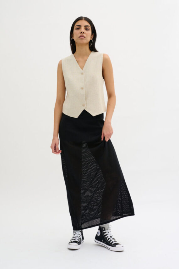 Avamw skirt | My essential wardrobe