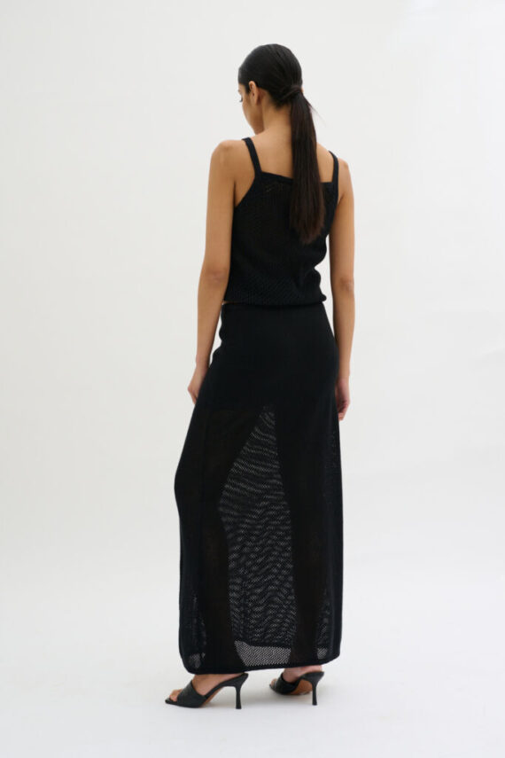Avamw top | My essential wardrobe
