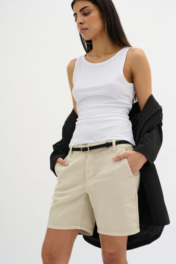 Laramw shorts | My essential wardrobe