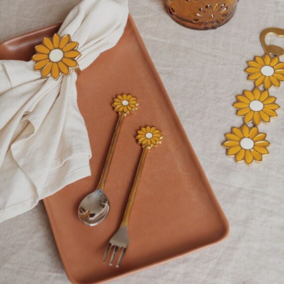 Daisy bottle opener | A la collection
