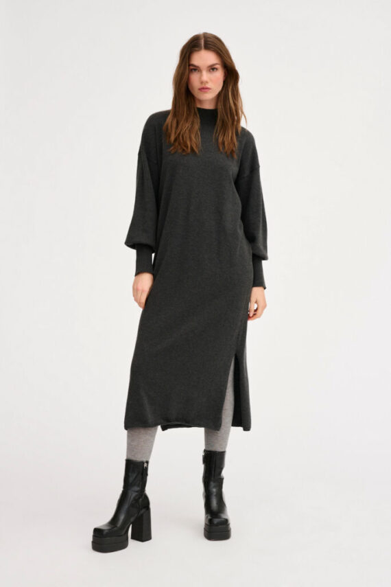 Lolamw jurk | My essential wardrobe