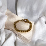 Add some layers armband | Folie a trois
