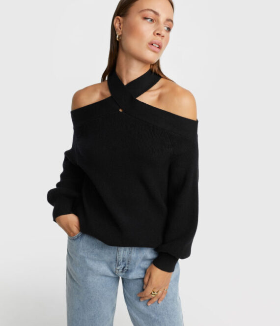 Fancy neck pullover black | Alix the label