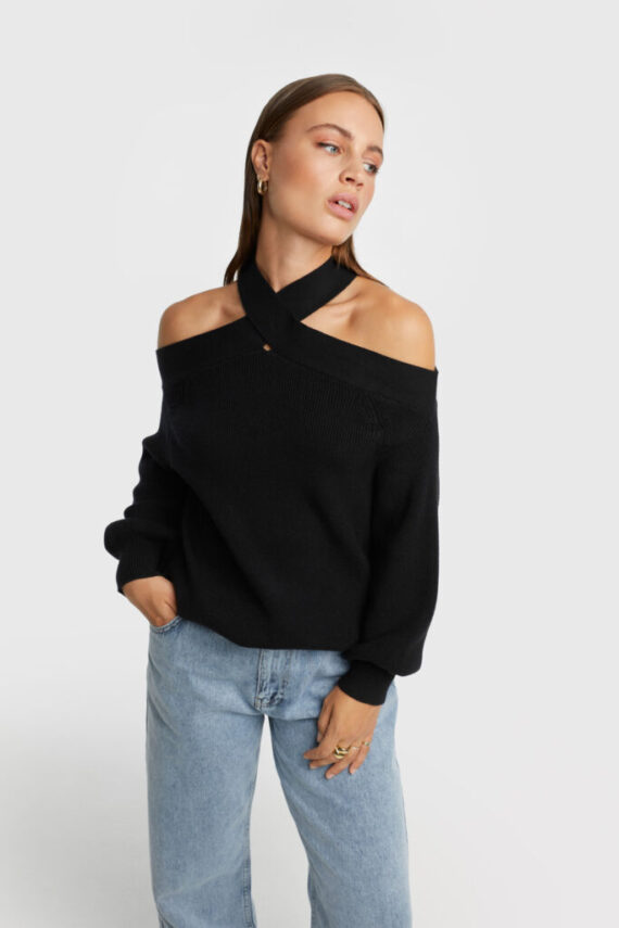 Fancy neck pullover black | Alix the label