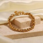 Add some layers armband | Folie a trois