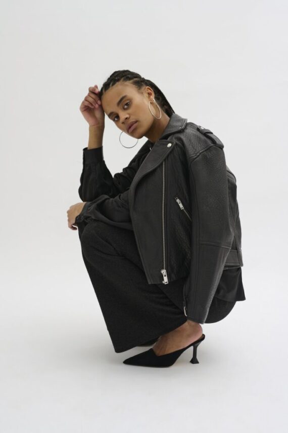 Sinemw broek | My essential wardrobe