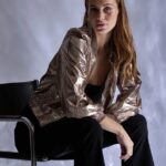 Janice bomberjack houtrook | Minus