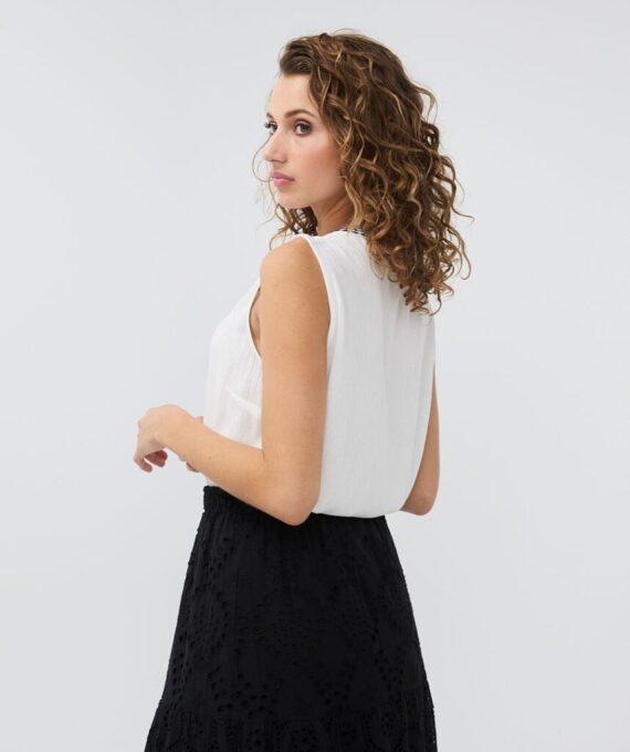 Top embroidery Esqualo