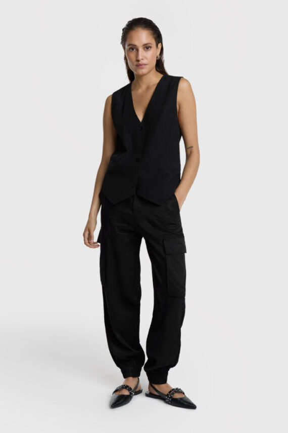 Twill cargo pants black Alix the label