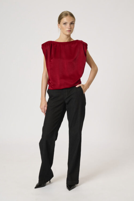 Estellemw wrap top red My essential wardrobe