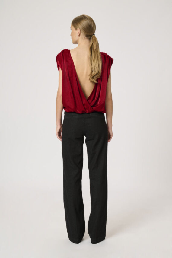 Estellemw wrap top red My essential wardrobe