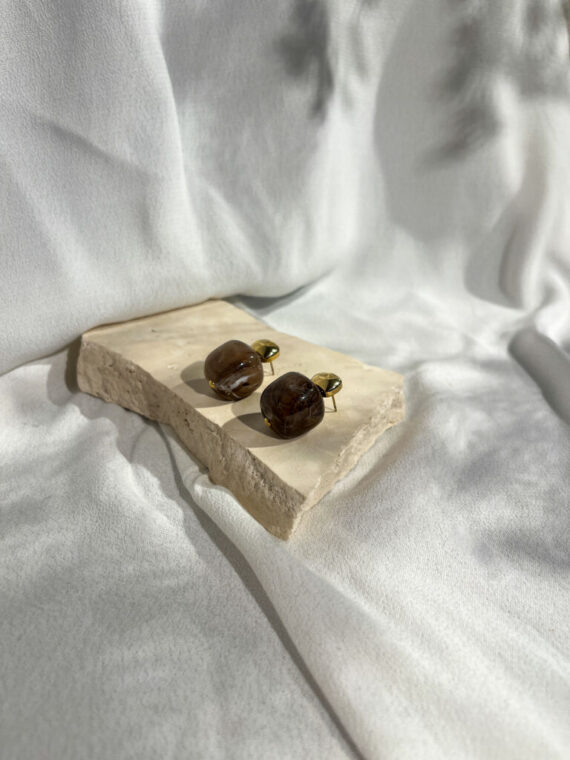 Oedipus bruine oorbellen ZAG Bijoux