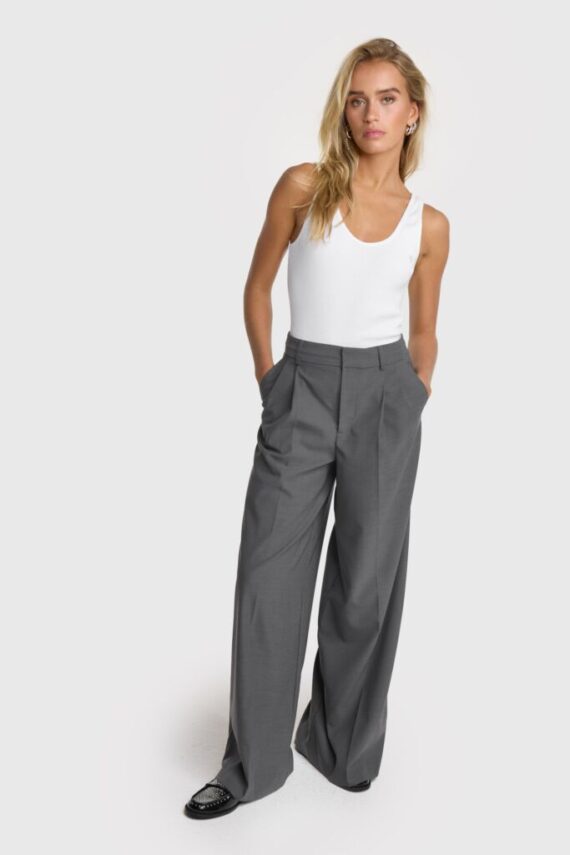 Clean wide leg pants Alix the label