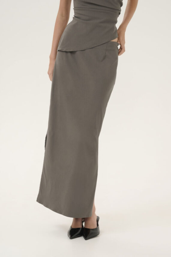 Soramw skirt major My essential wardrobe