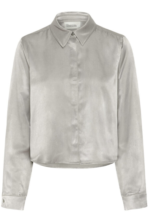 EstelleMW shirt My essential wardrobe