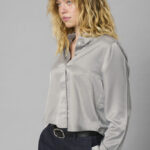 EstelleMW shirt moon My essential wardrobe