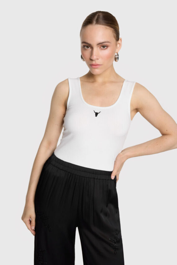 Ladies knitted tanktop wit Alix the Label