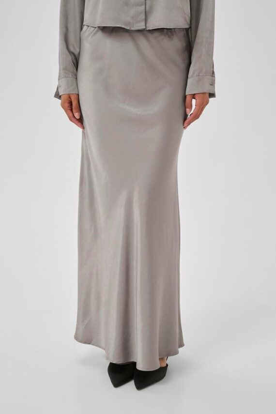 Estellemw skirt moon My essential wardrobe